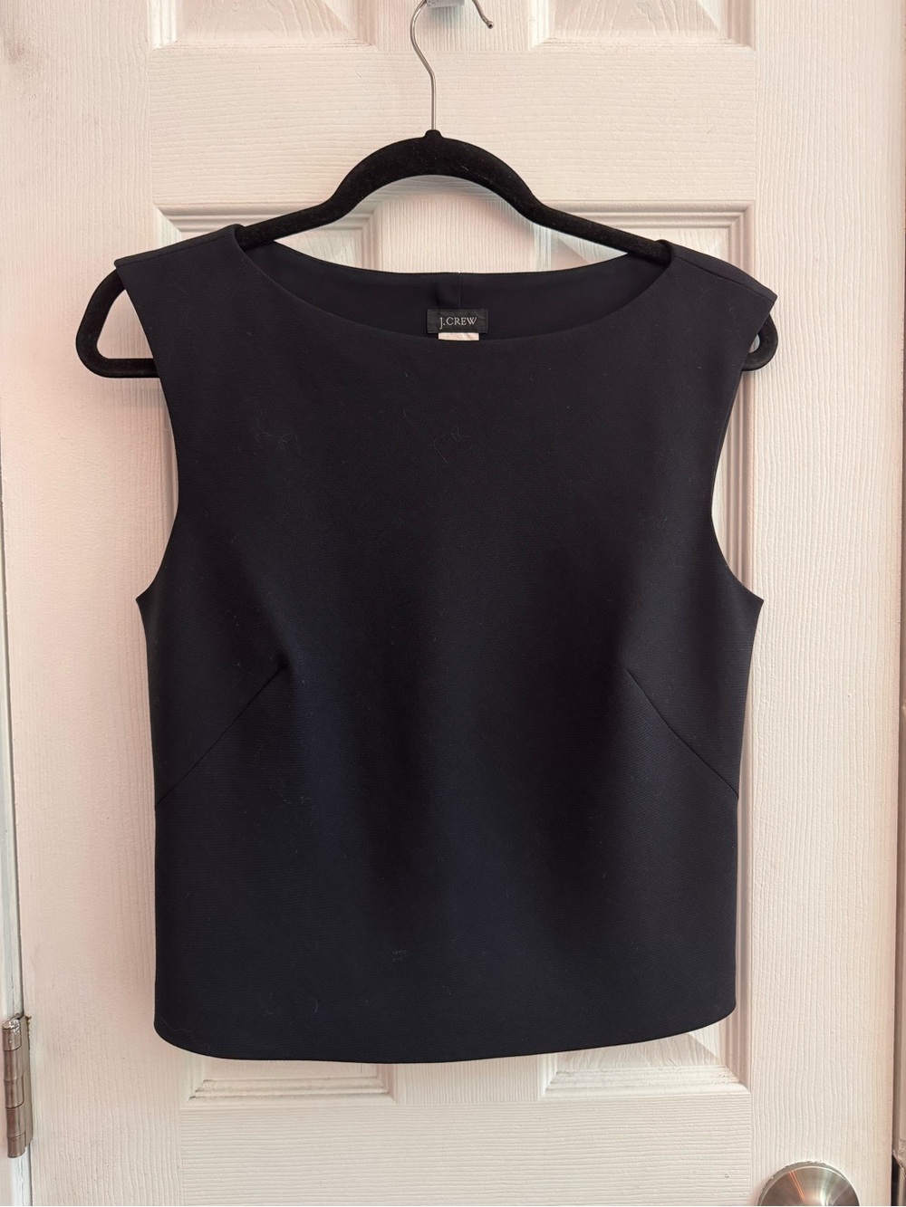 J. CREW Black Wool Crepe Sleeveless Boatneck Shell Top Size 8
